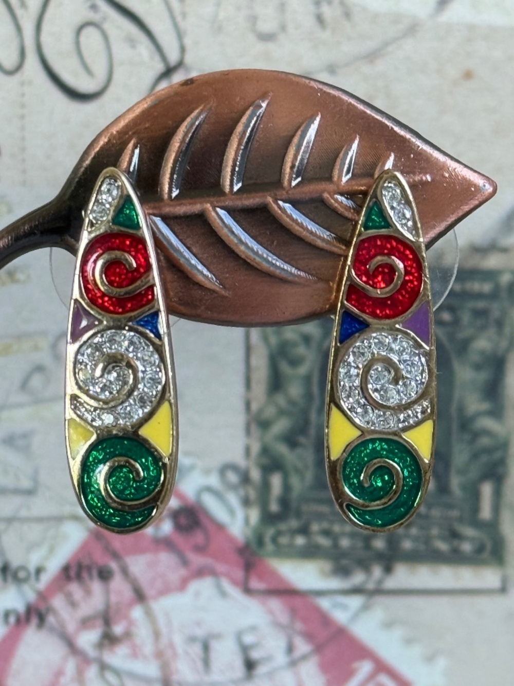 VINTAGE TARA Irish Celtic Style Enamel Rhinestone Earrings Pierced MCM